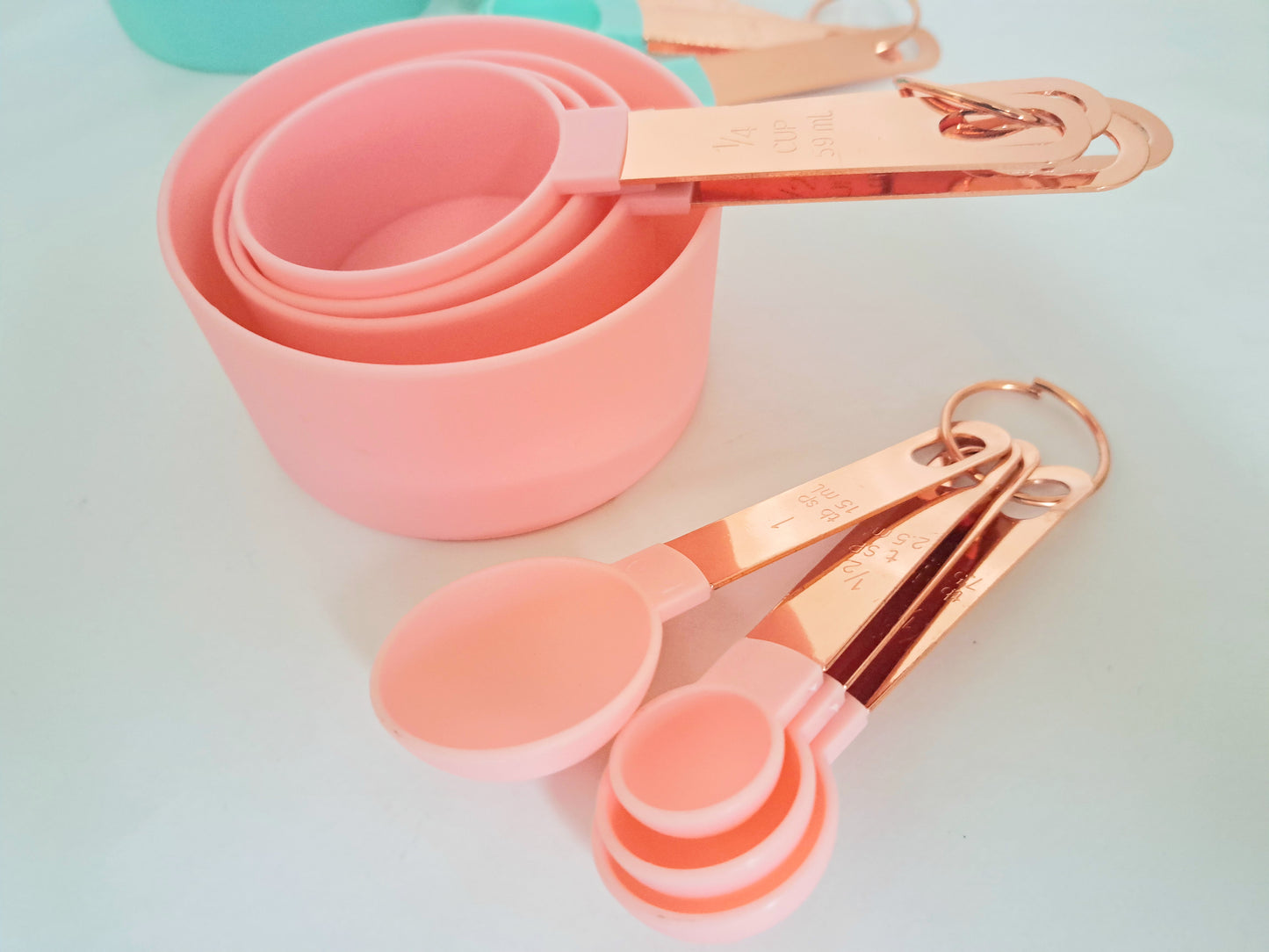 8 Peice Measuring Set - Spoons & Cups